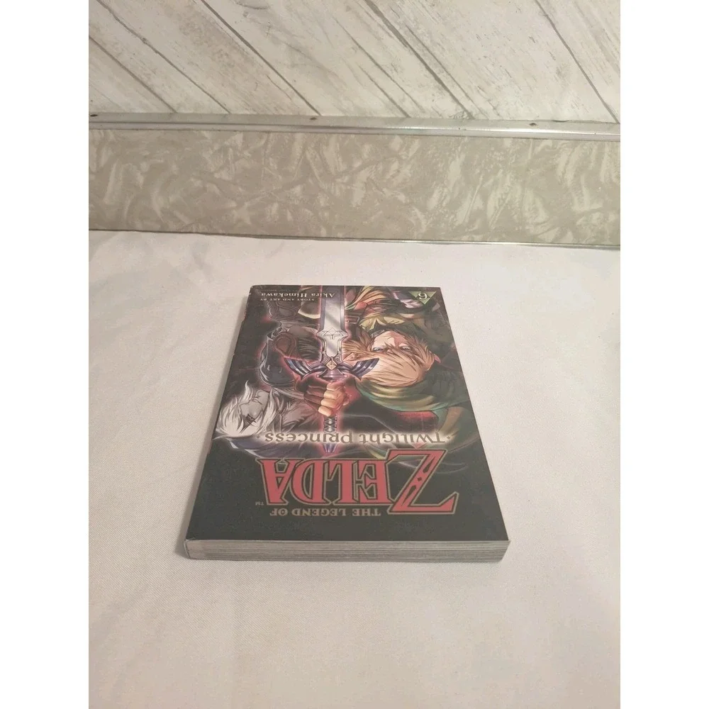 Legend of Zelda: Twilight Princess, Vol. 6 - paperback Himekawa, Akira NICE!